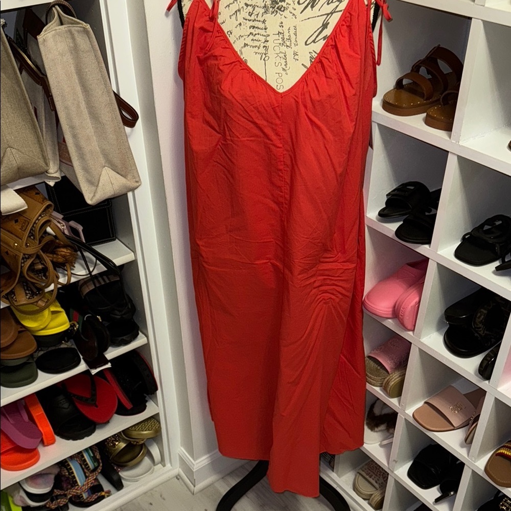 H&M Red Sleeveless Dress